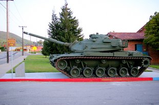 M60A3 Patton Battle Tank Side View- (medium sized photo)